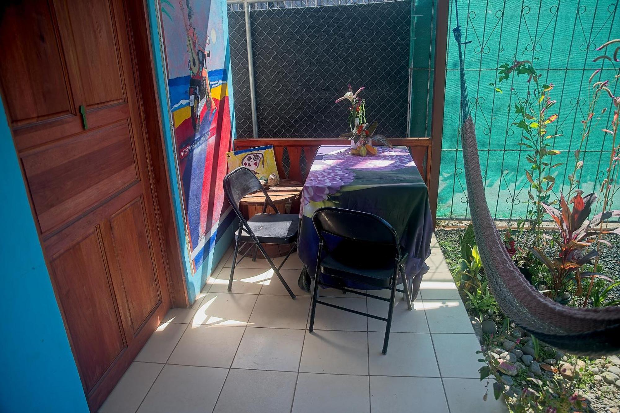 Отель Mar Caribe Pv Puerto Viejo de Talamanca Экстерьер фото